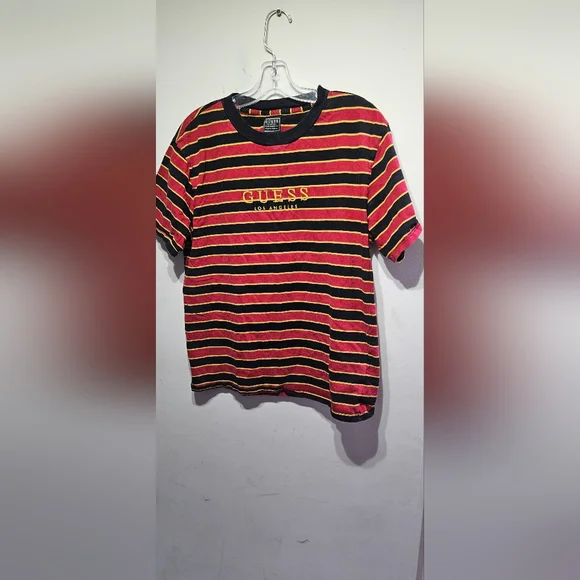 Guess Tee - Picture 4 of 5